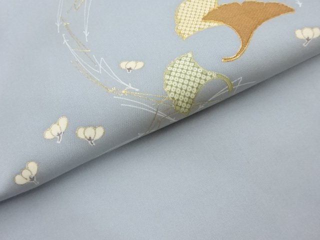  塩瀬金彩金駒刺繍銀杏に松葉・梅模様開き名古屋帯（額縁仕立て）
